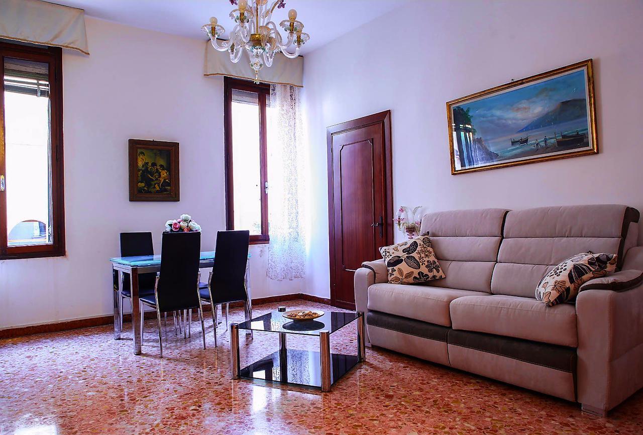 Appartamento Dei Frari Veneţia Exterior foto